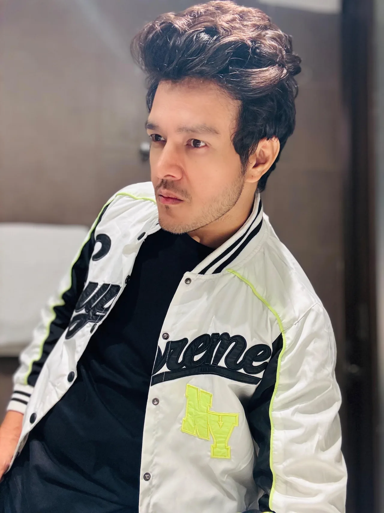 تصویر Aniruddh Dave
