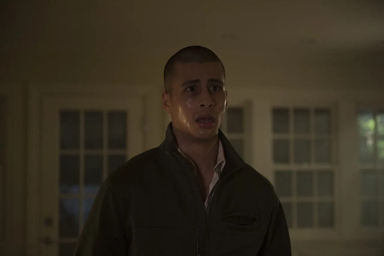 تصویر Carlito Olivero