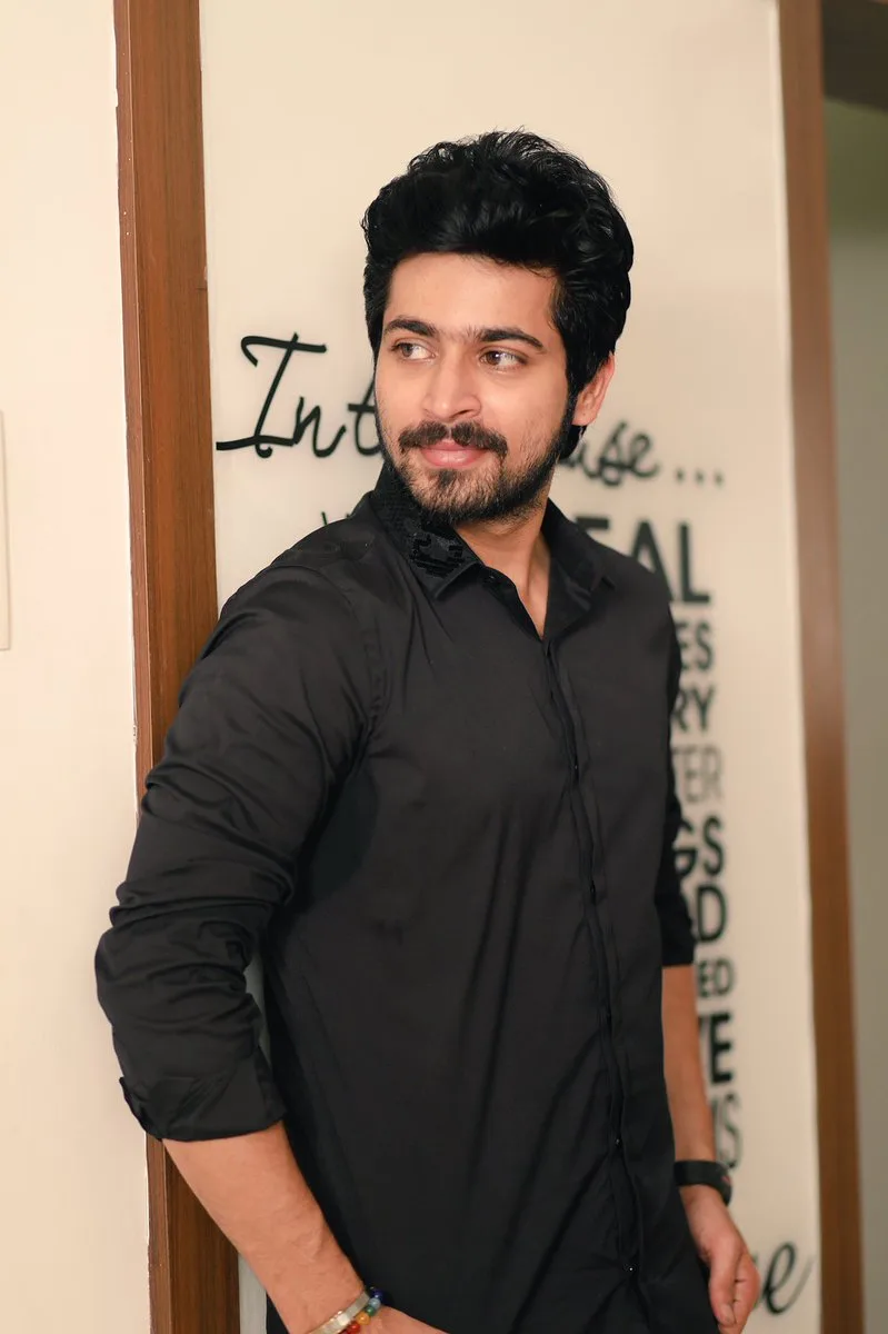 تصویر Harish Kalyan