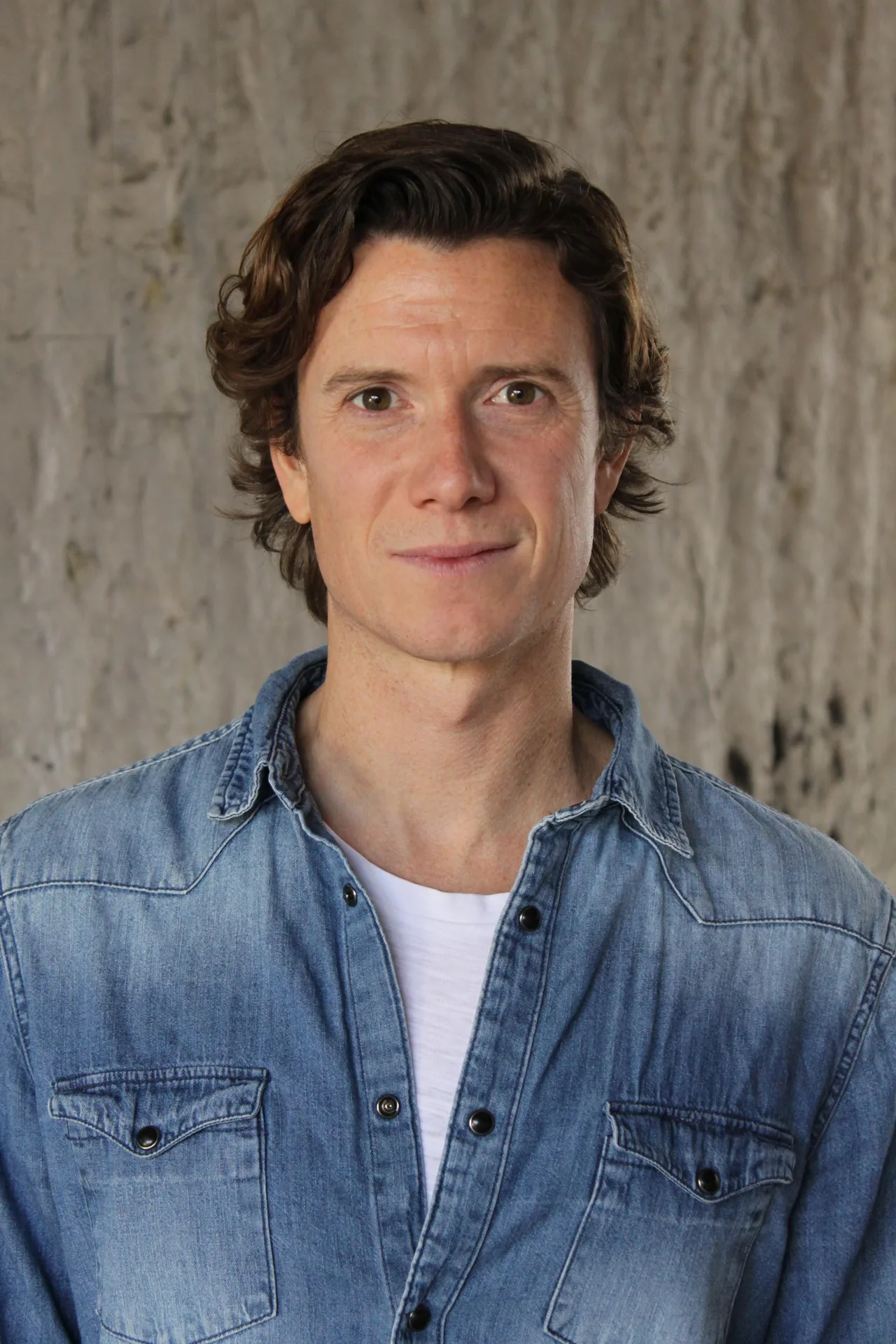 تصویر Kirk Barker