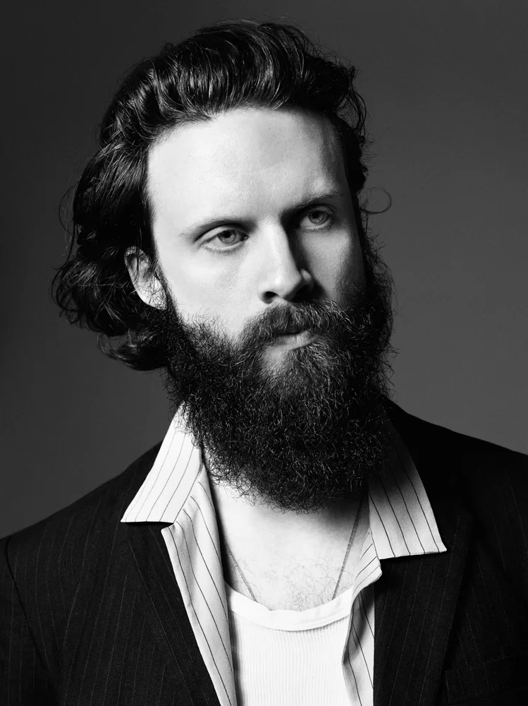 تصویر Father John Misty