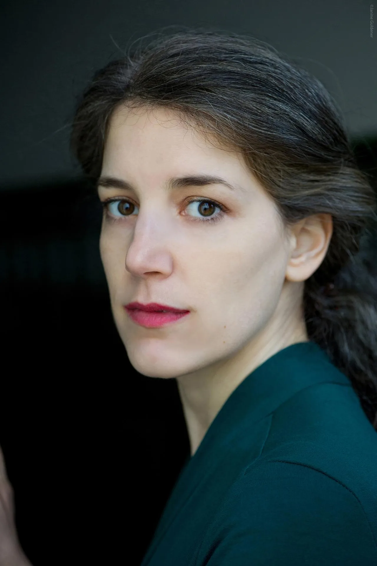 تصویر Simona Theoharova