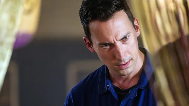 تصویر David Caves