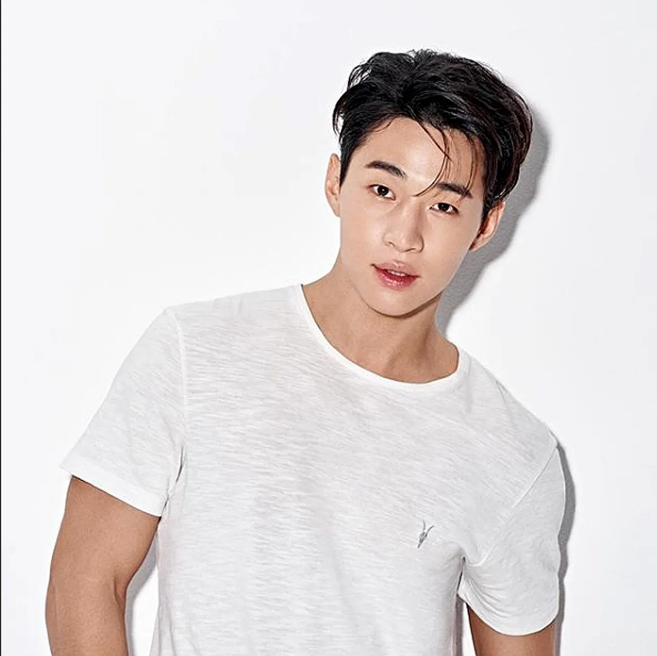 تصویر Henry Lau