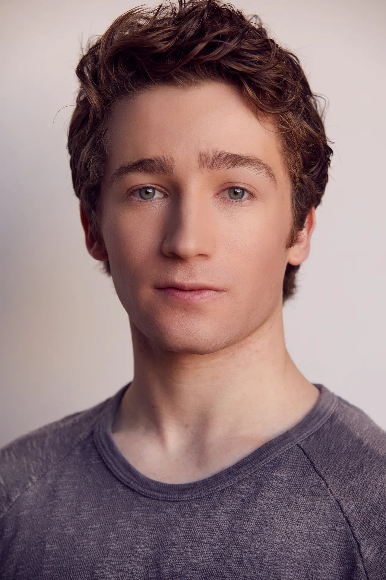 تصویر Cooper Roth