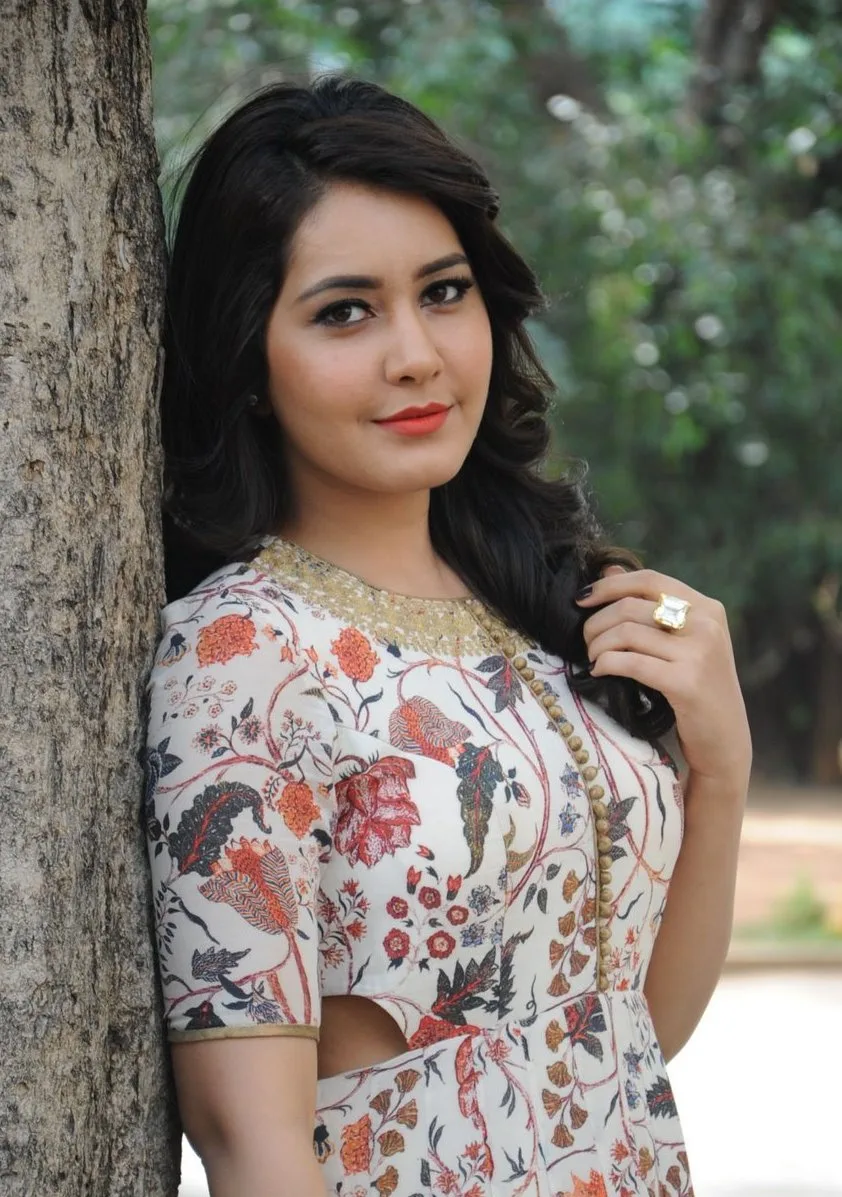 تصویر Raashi Khanna