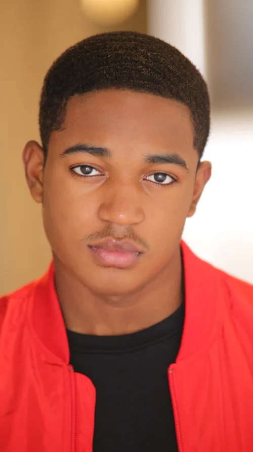 تصویر Issac Ryan Brown