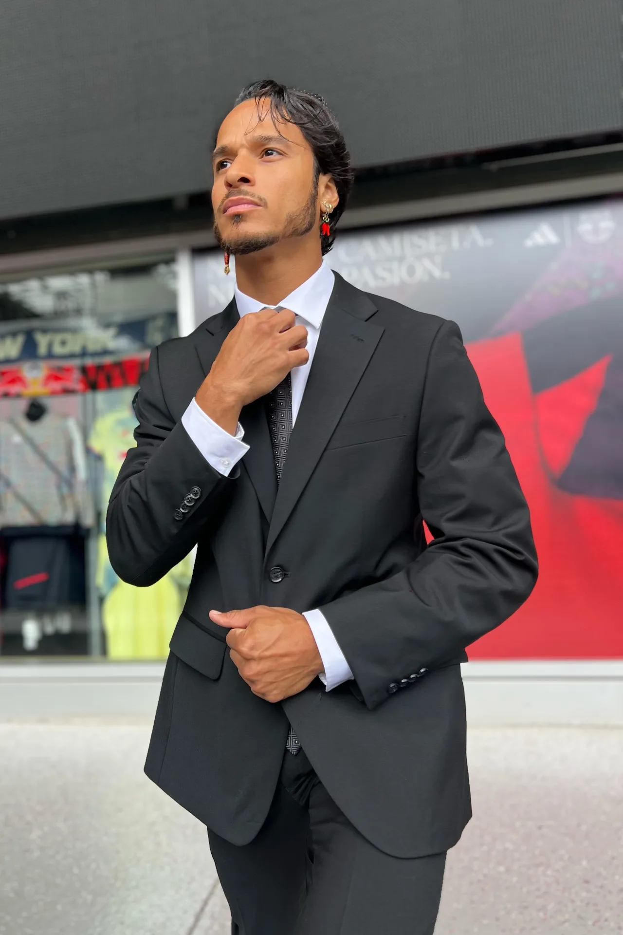 تصویر Luciano Acuna Jr.