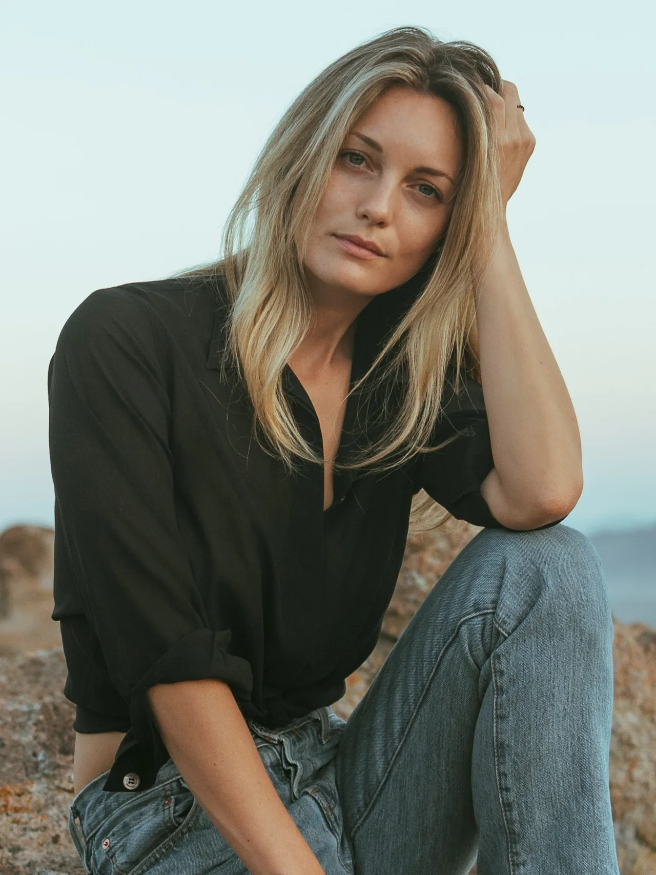 تصویر Leila George