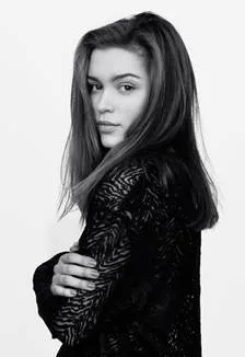 تصویر Sophie Cookson
