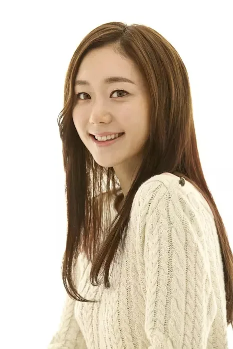 تصویر Lee Yoo-young