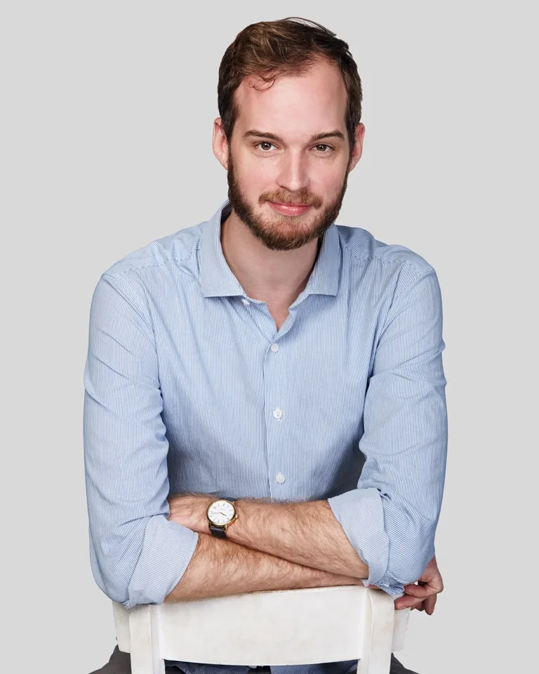تصویر Alex McCooeye