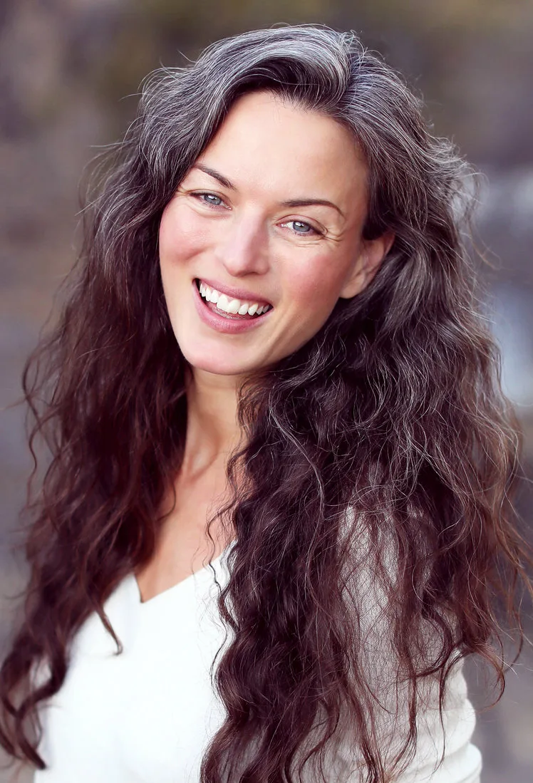 تصویر May Lindstrom