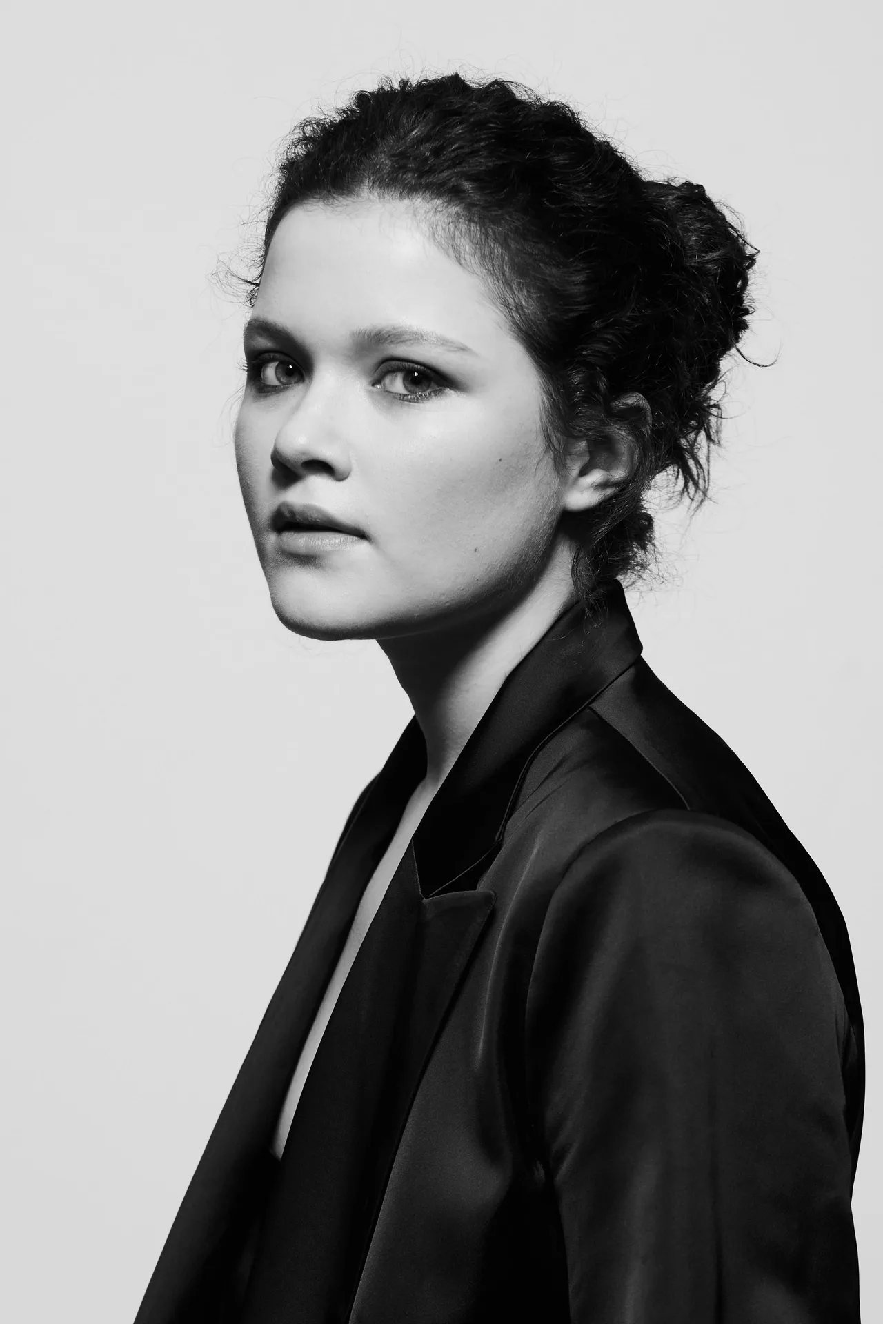 تصویر Julia Savage