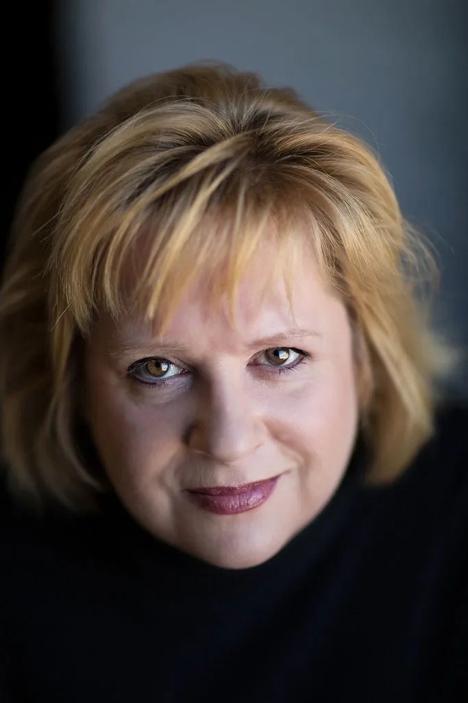 تصویر Christine Dye