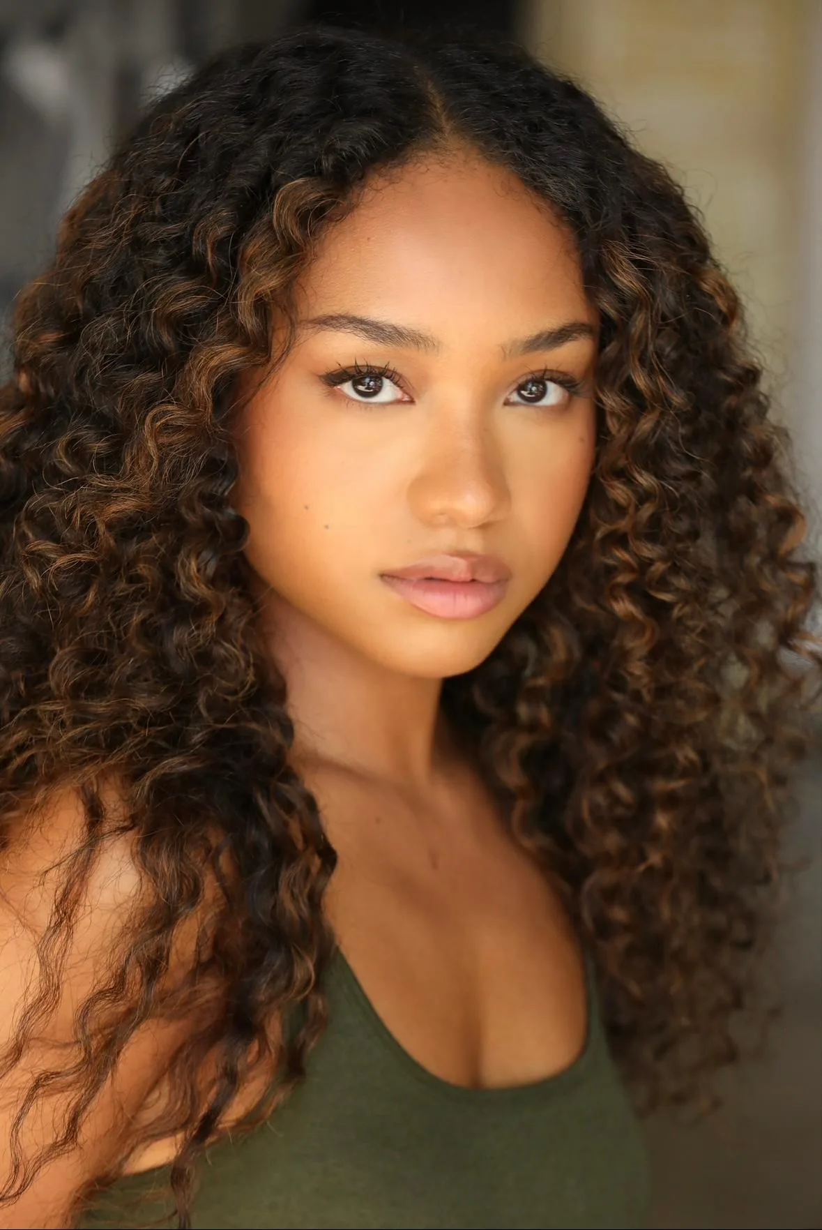 تصویر Genneya Walton
