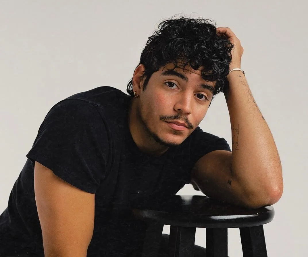 تصویر Aaron Dominguez