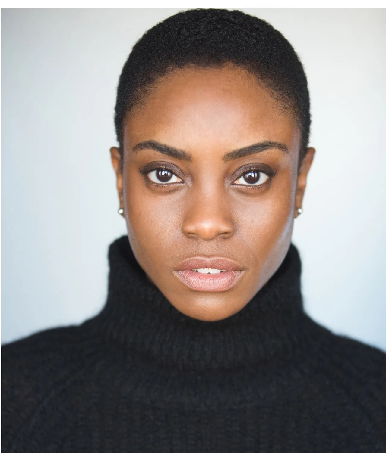 تصویر Anita-Joy Uwajeh