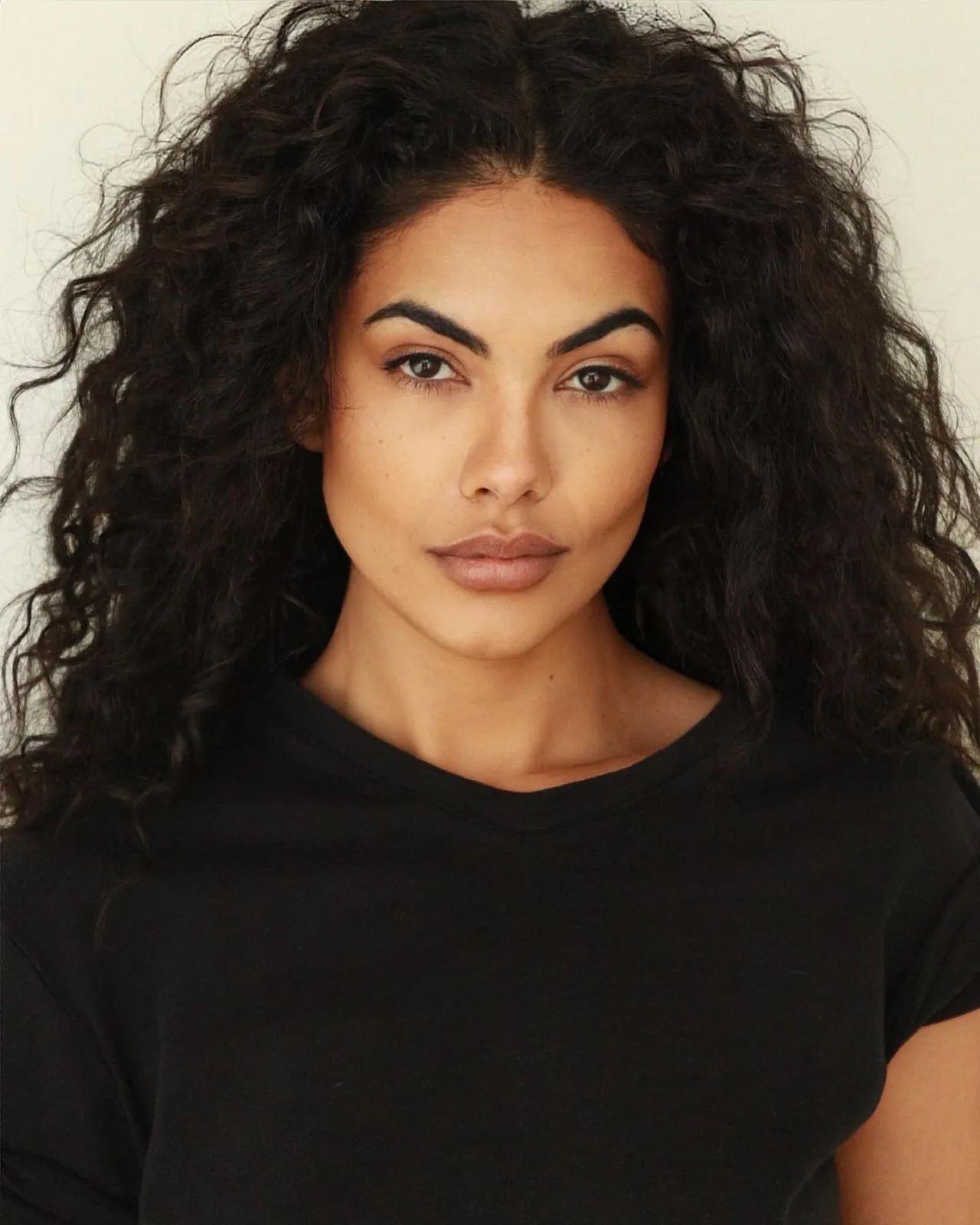 تصویر Suraya Rose Santos