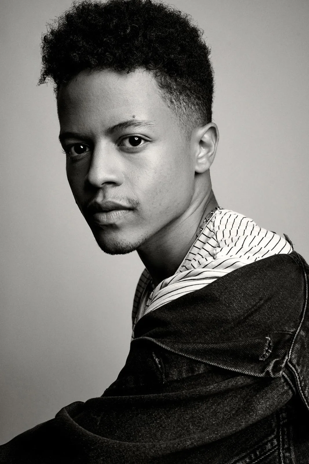 تصویر Jon LeVert