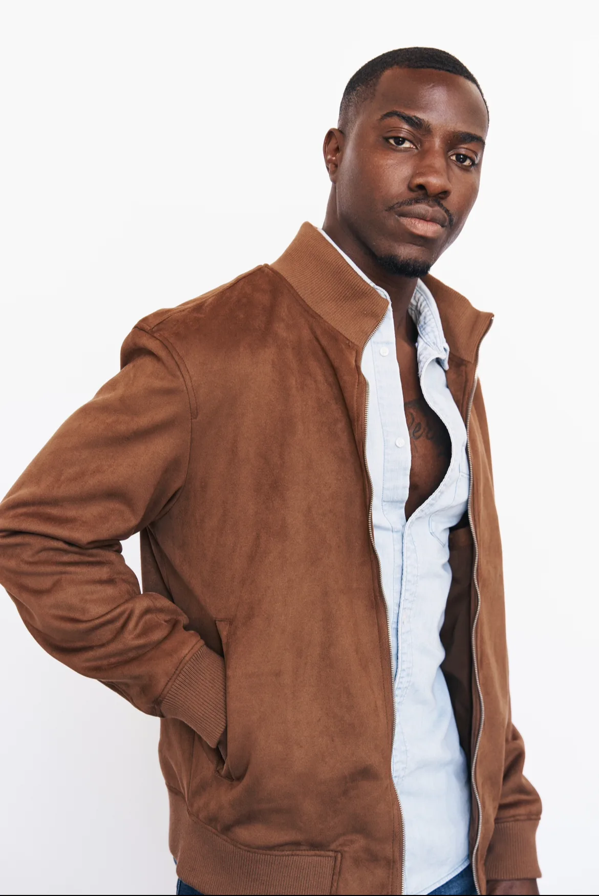 تصویر Ezekiel Ajeigbe