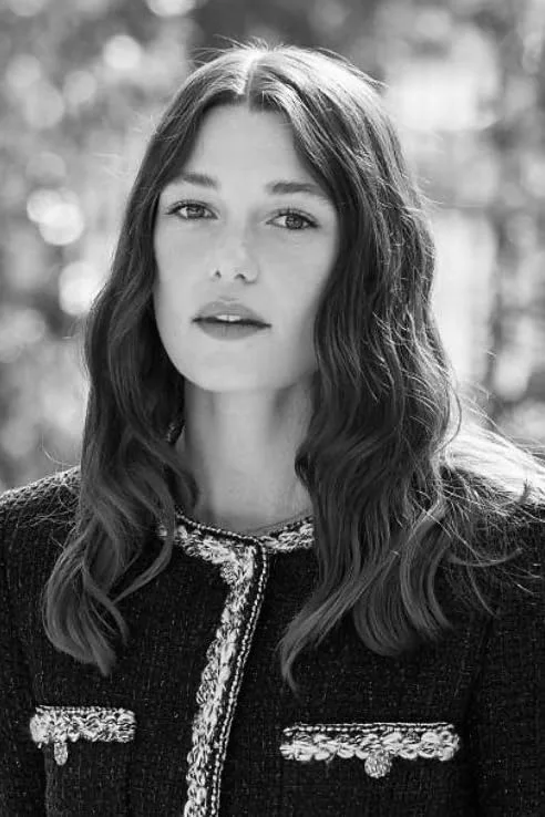 تصویر Mathilde Ollivier