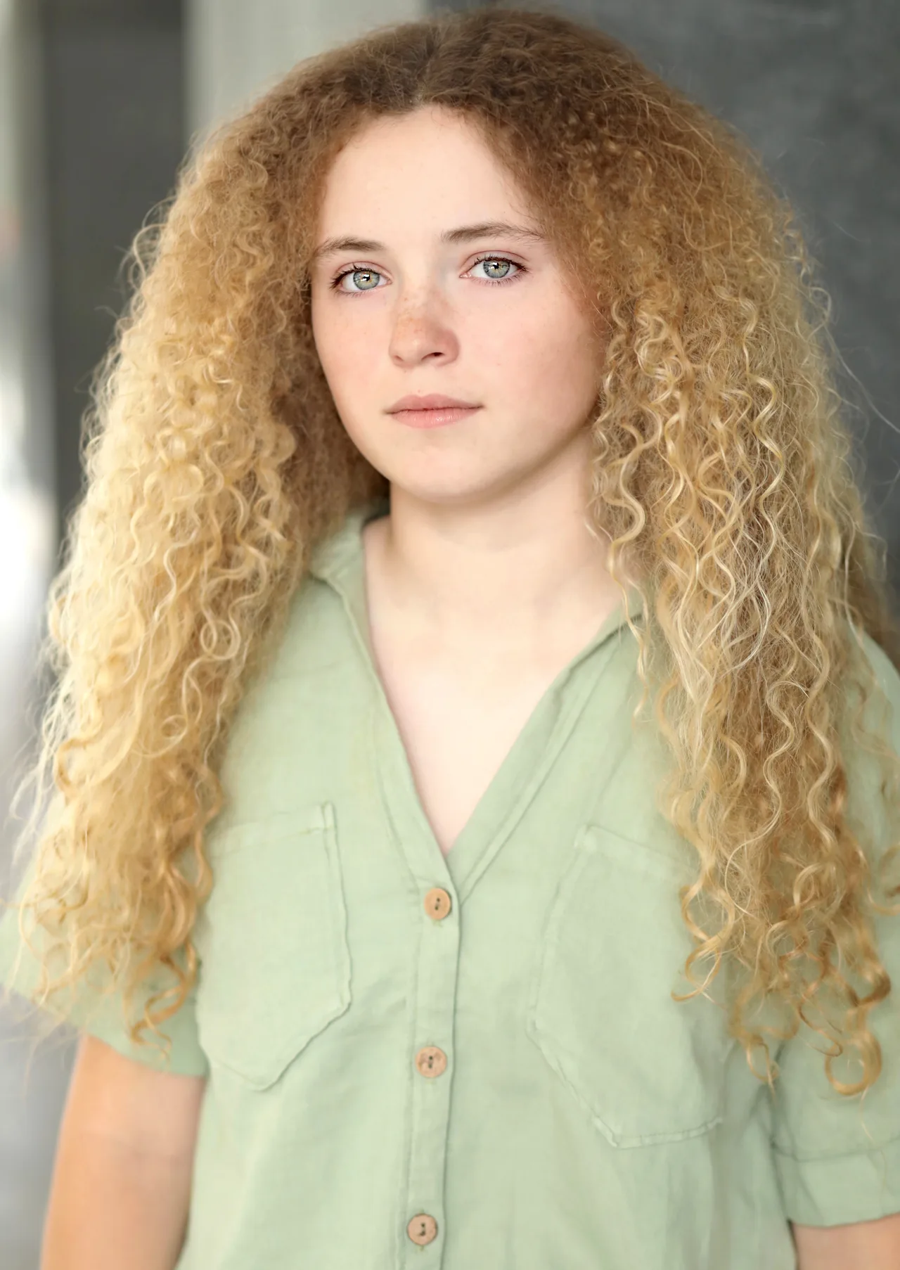 تصویر Cameron Seely