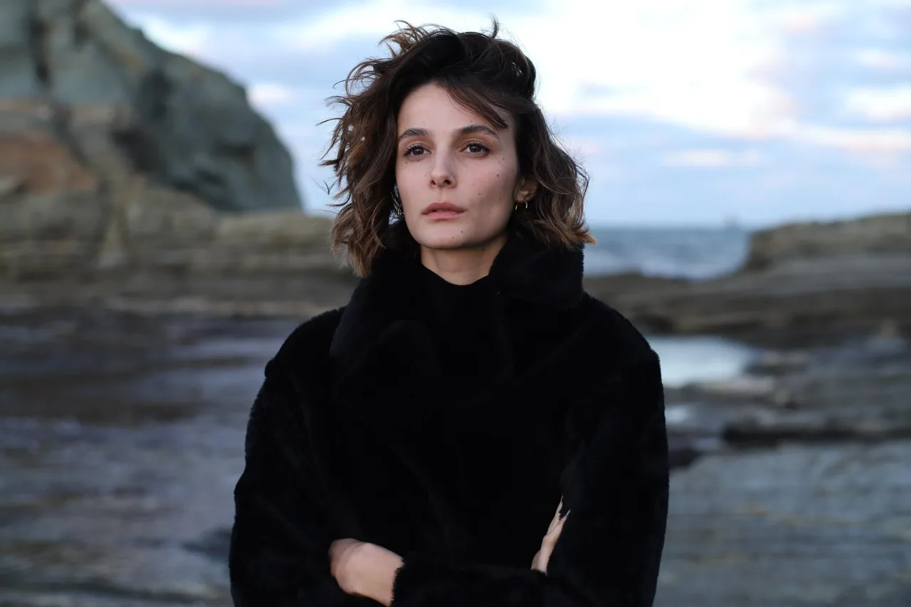 تصویر Büsra Develi