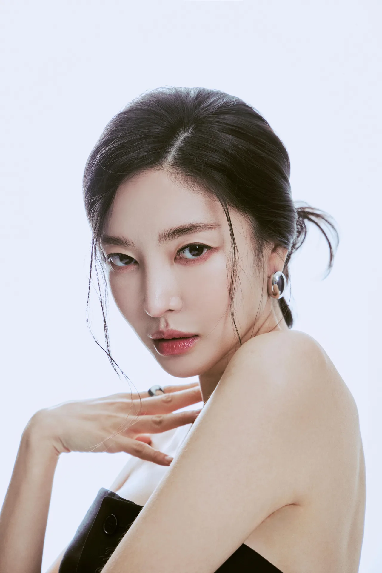 تصویر Yun Jee Kim