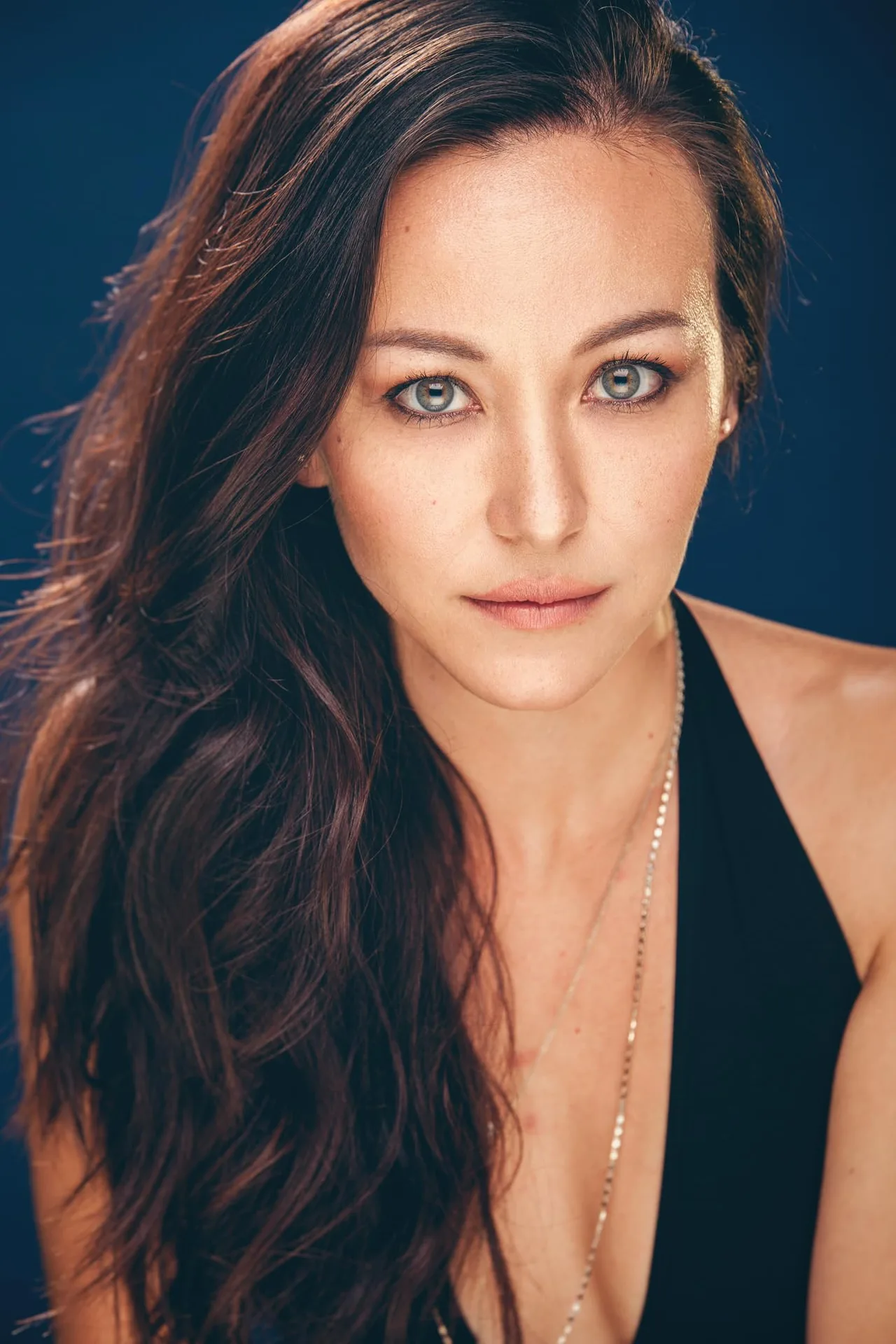 تصویر Tara Elizabeth Cho
