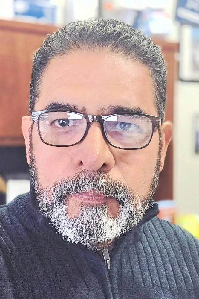 تصویر Bert Lopez