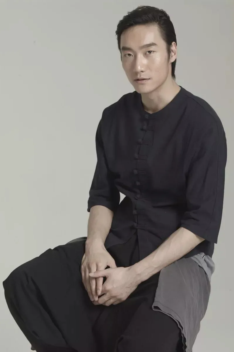 تصویر Aoyue Zhang