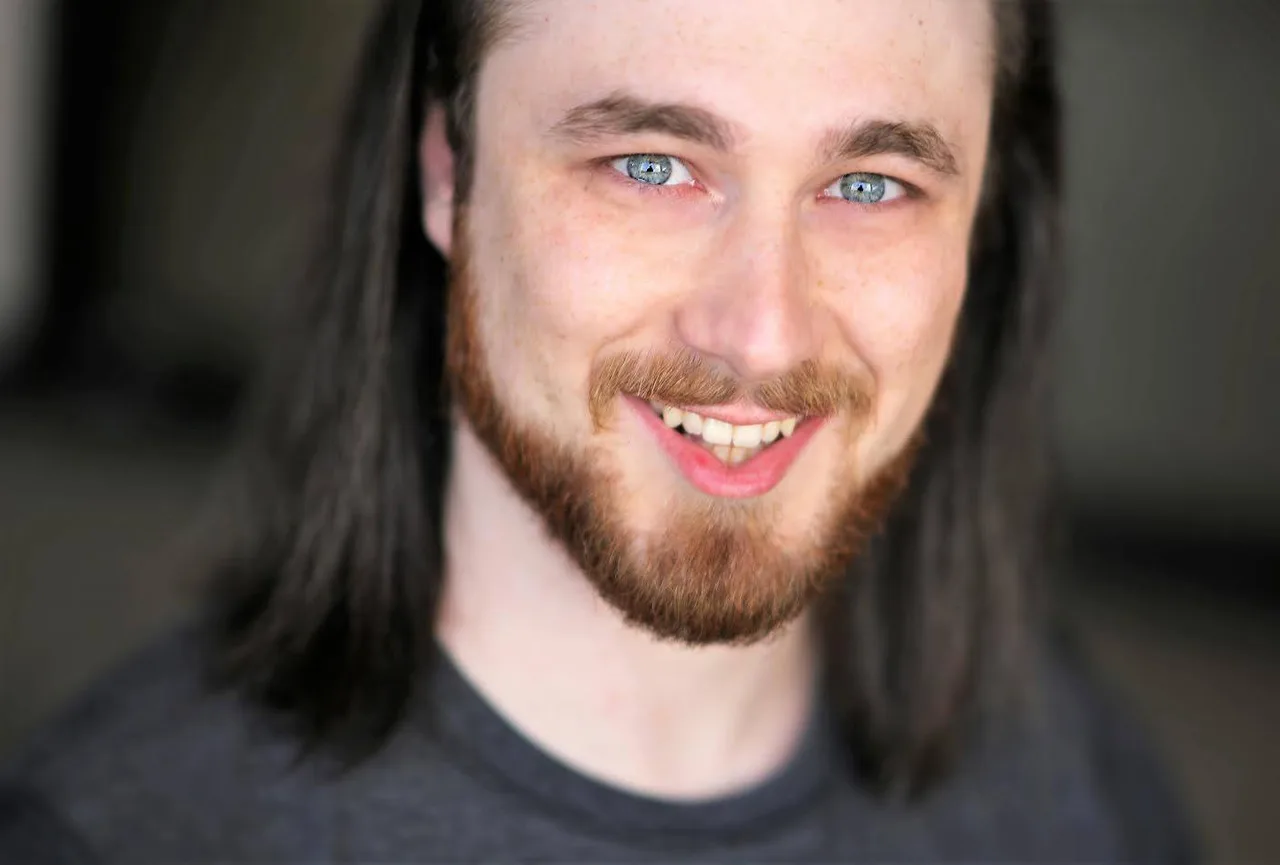 تصویر Daniel Hopkins