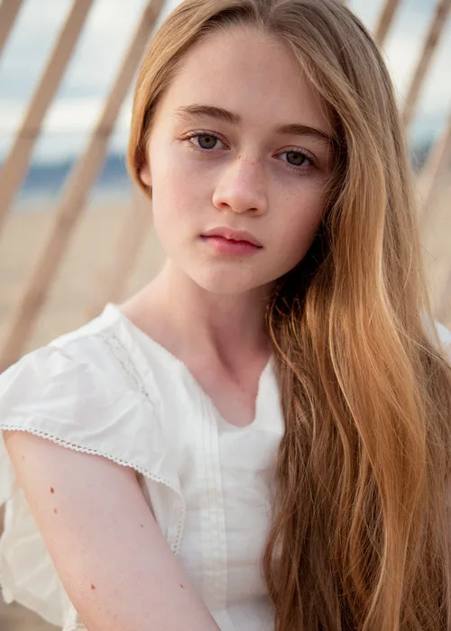 تصویر Eden Grace Redfield