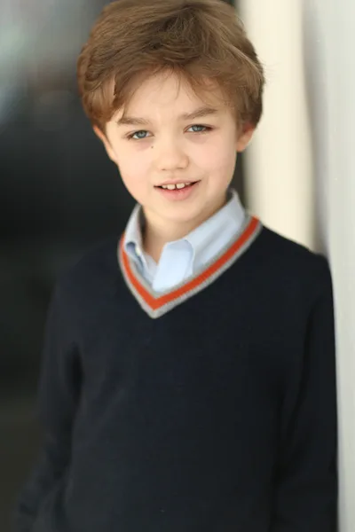 تصویر James A Hughes