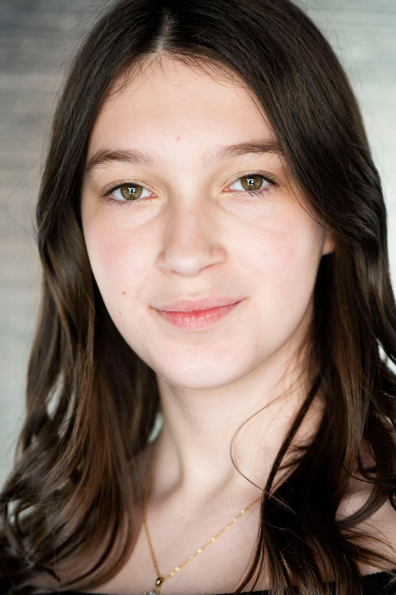 تصویر Olivia Gillies