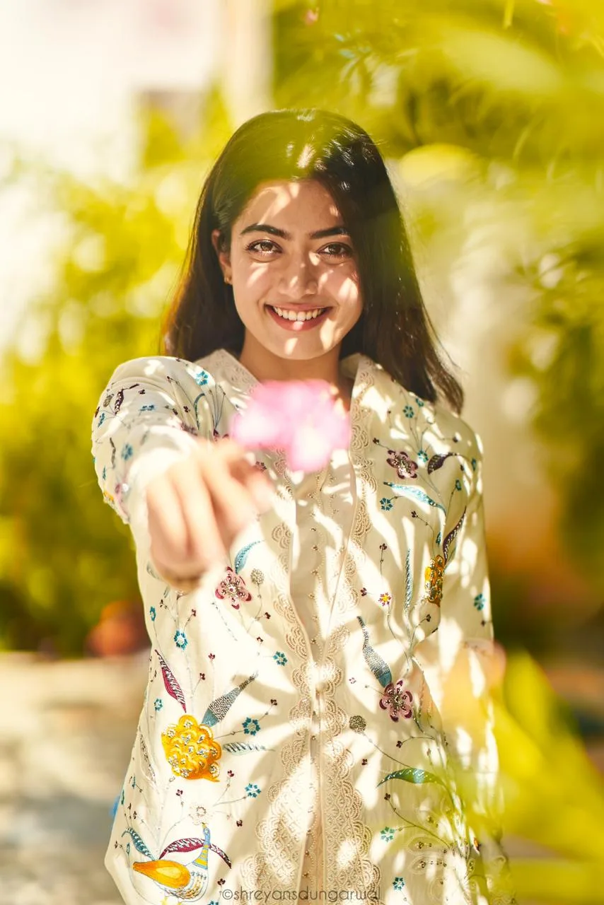 تصویر Rashmika Mandanna
