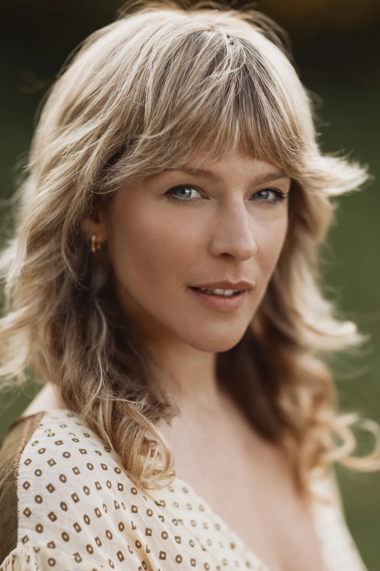 تصویر Emma Louise Saunders
