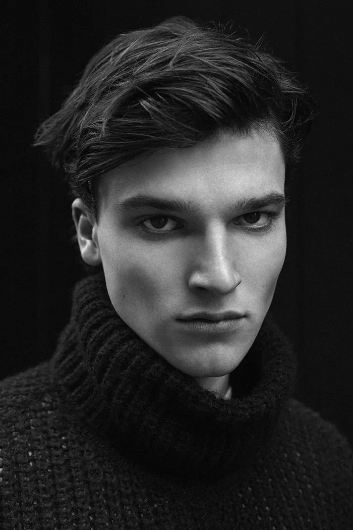 تصویر Kit Clarke