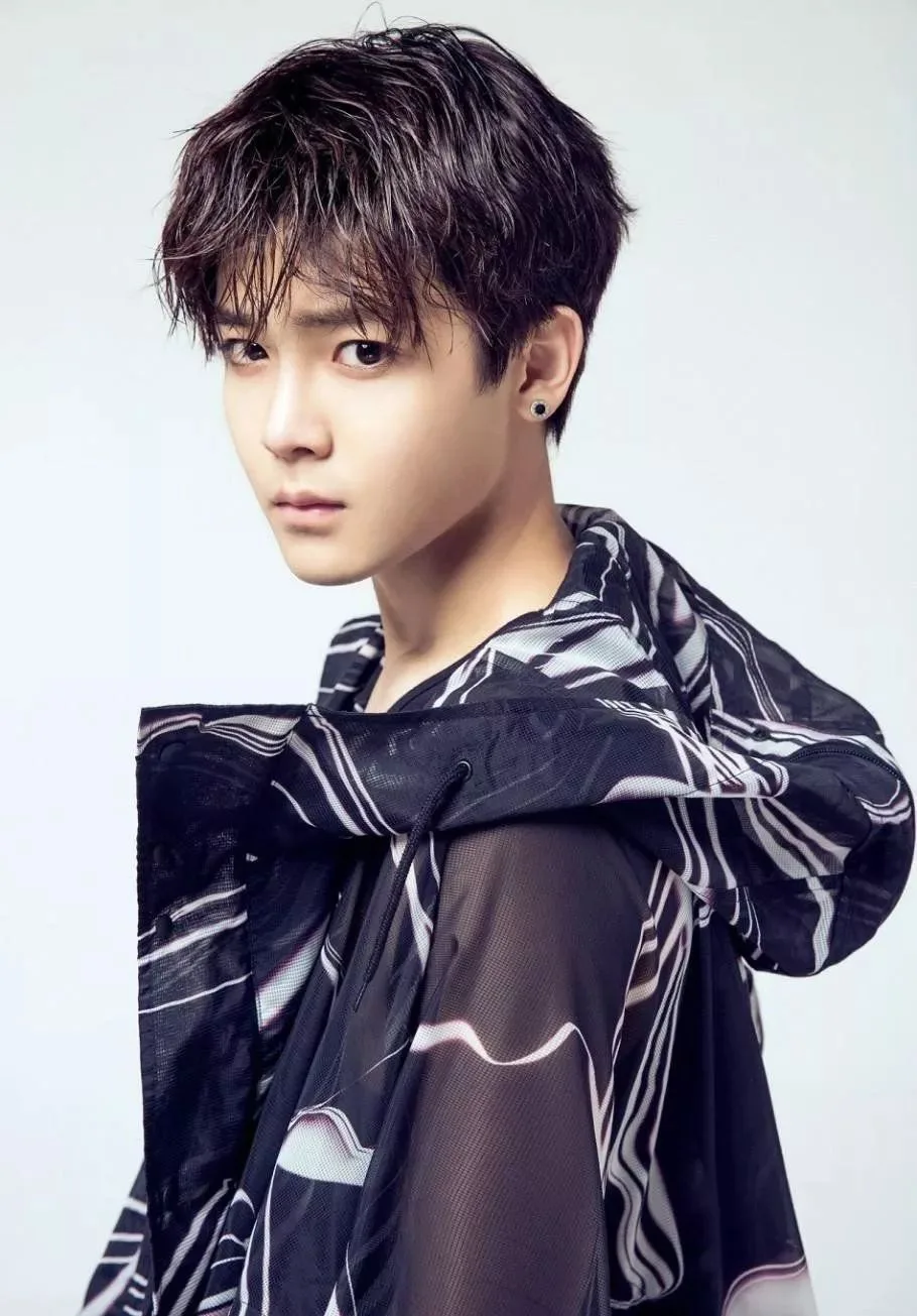 تصویر Minghao Hou