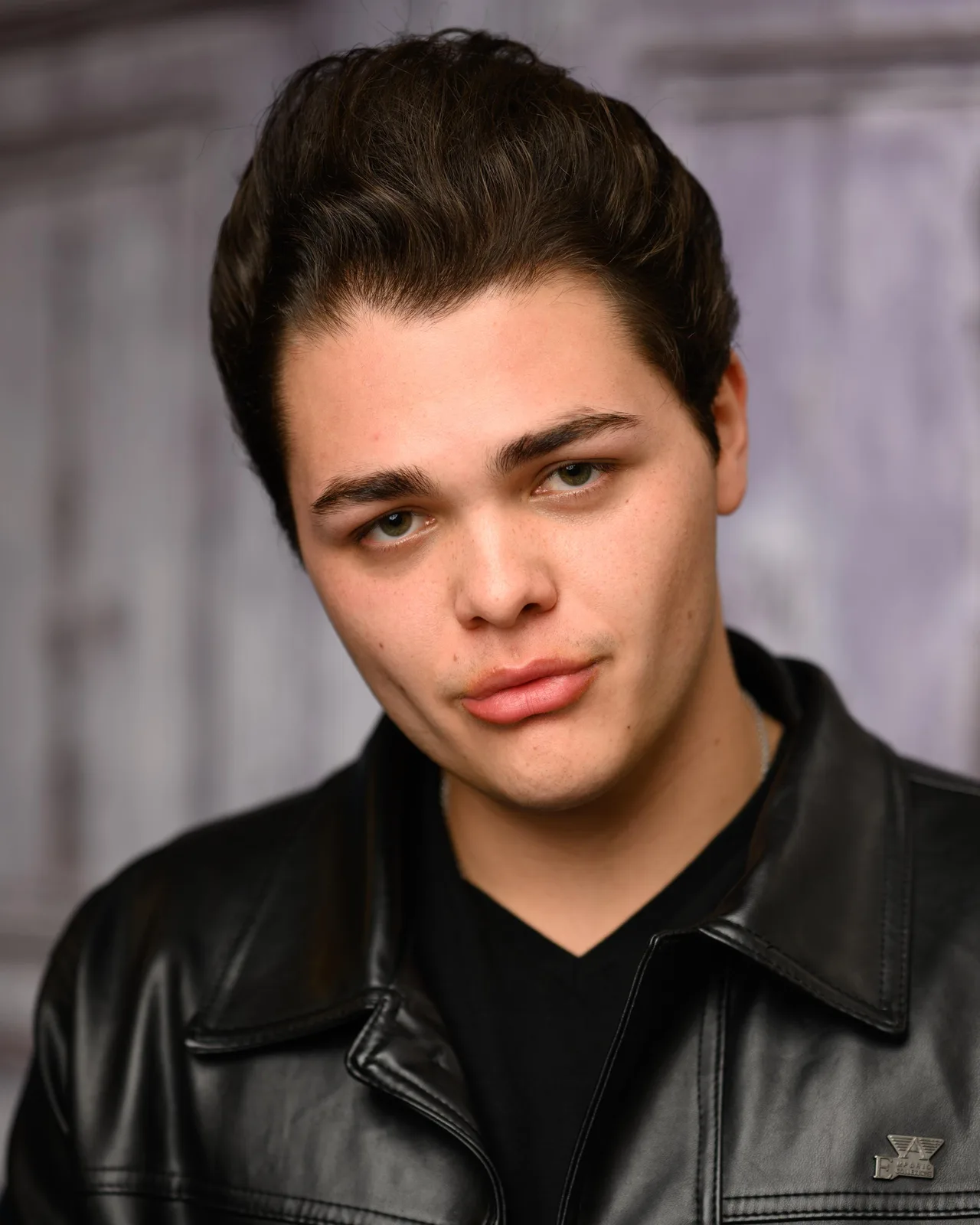 تصویر Cedric Begley