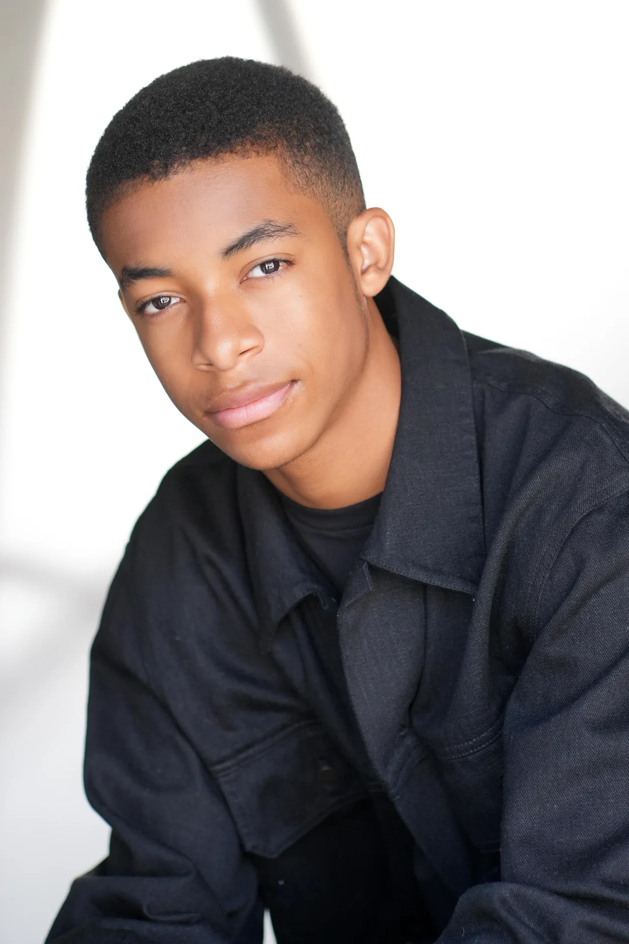 تصویر Isaiah Russell-Bailey