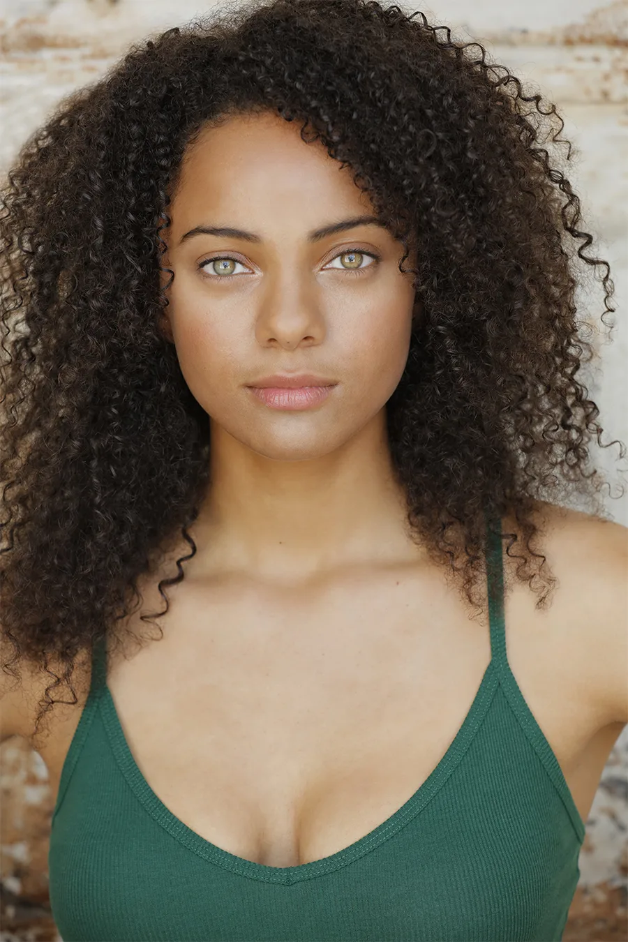 تصویر Aleyse Shannon