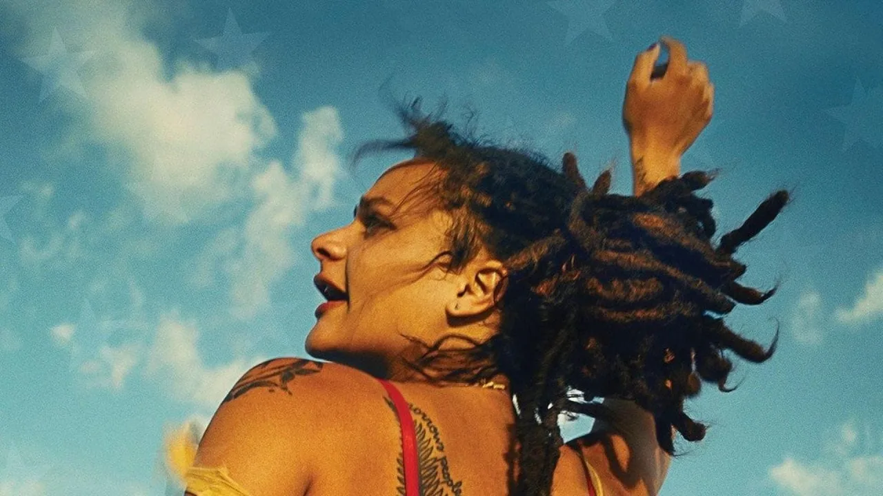 نمای پسزمینه American Honey