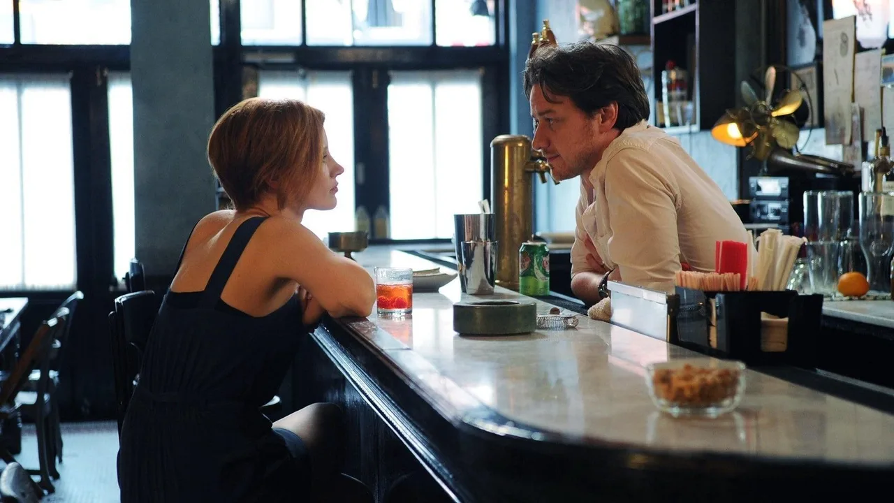 نمای پسزمینه The Disappearance of Eleanor Rigby: Him