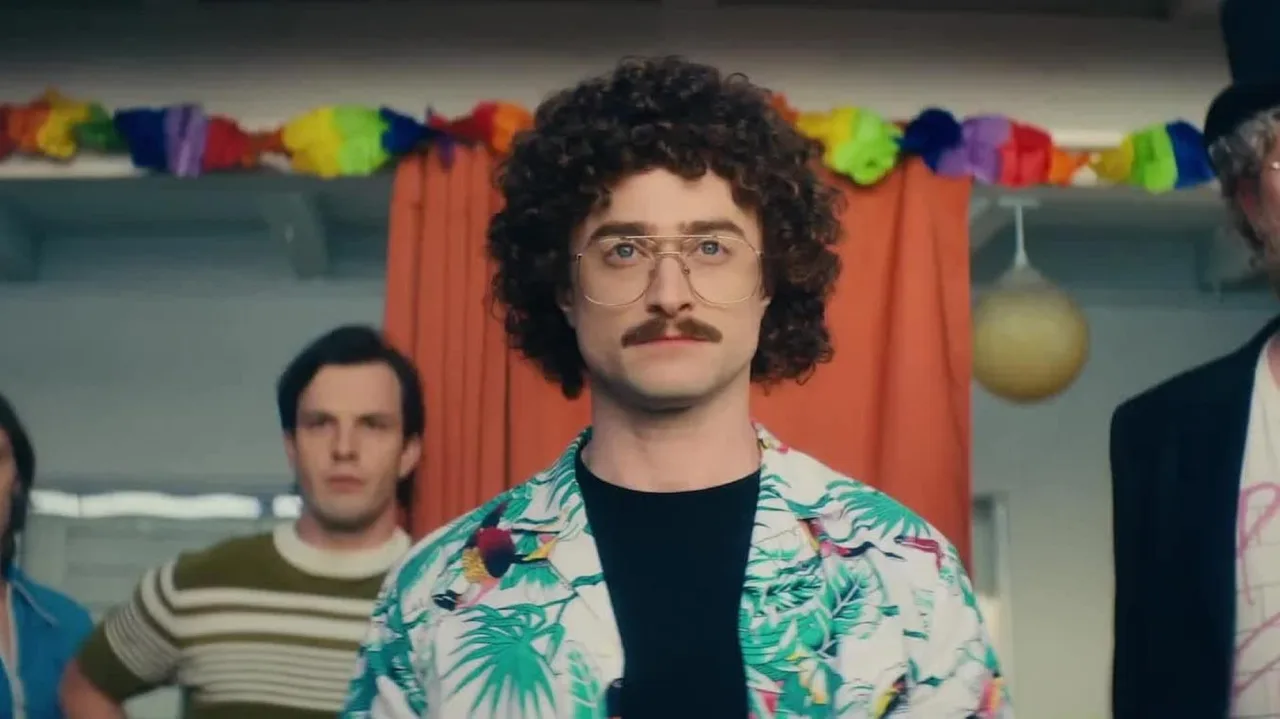 نمای پسزمینه Weird: The Al Yankovic Story